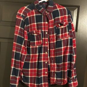 Men’s flannel. Could be worn by a woman too!